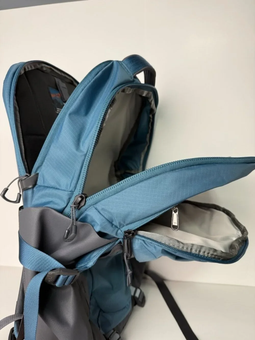 The North Face Recon 16